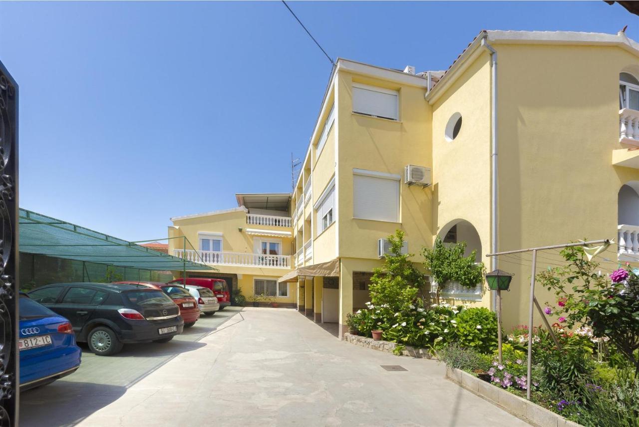Apartments And Room Take It Easy Tribalj Exterior foto