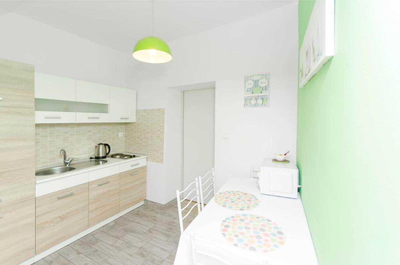 Apartments And Room Take It Easy Tribalj Exterior foto
