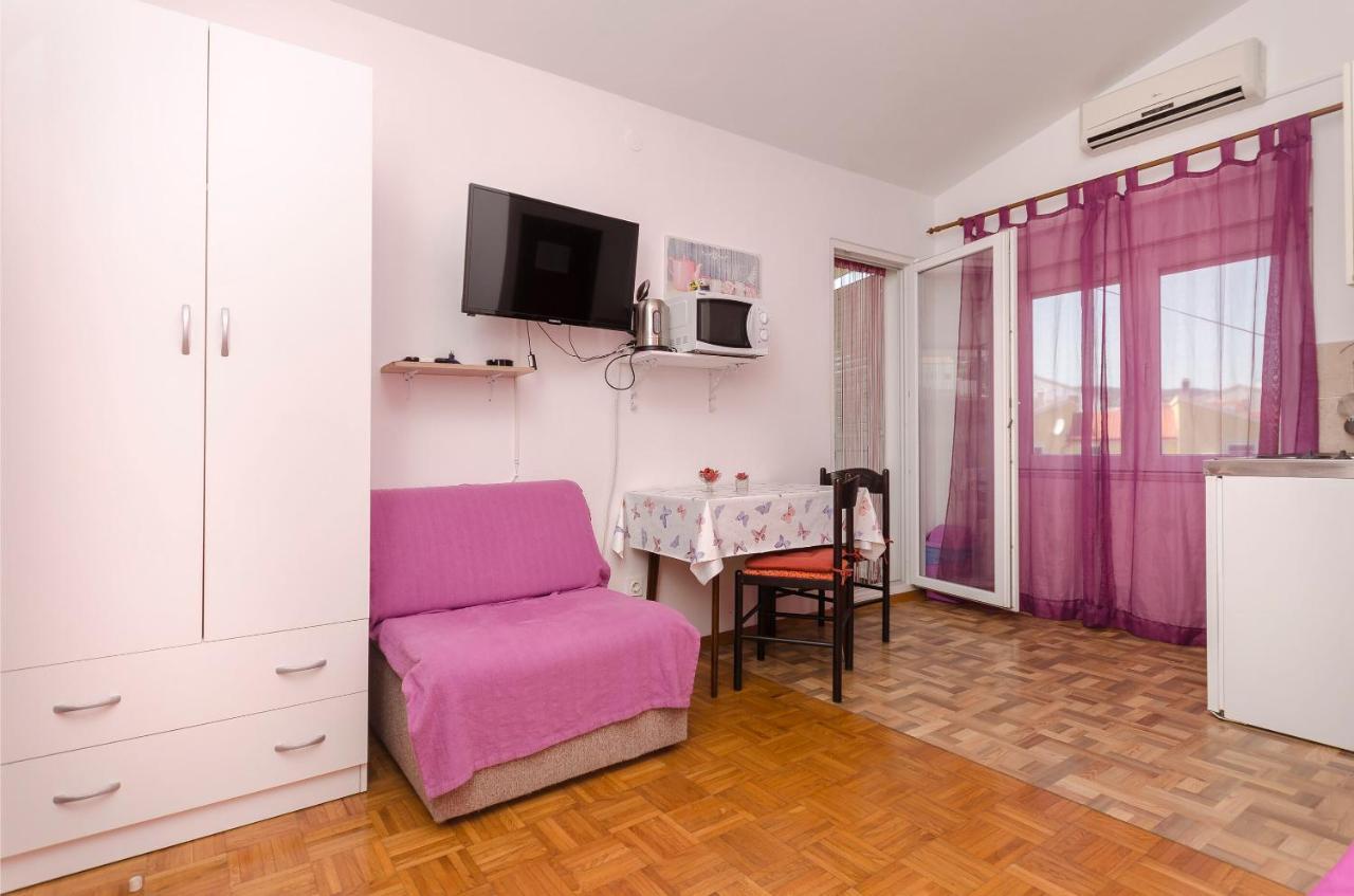 Apartments And Room Take It Easy Tribalj Exterior foto