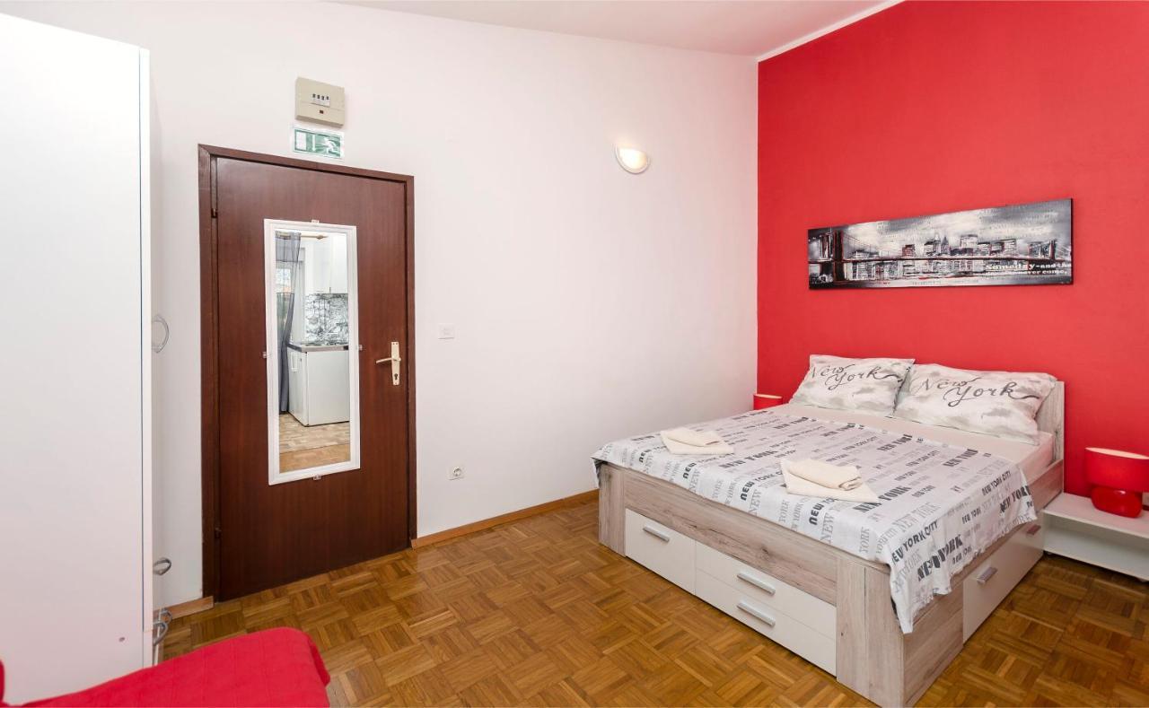 Apartments And Room Take It Easy Tribalj Exterior foto