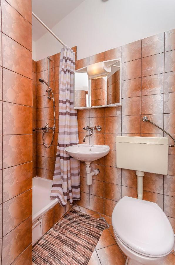 Apartments And Room Take It Easy Tribalj Exterior foto